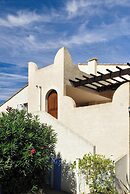 Spacious Holiday Home Near Beach