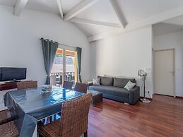 Chic Family Flat With Heated Pool