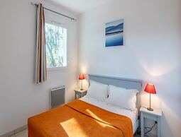 Forest Stay for 4 by the Lake