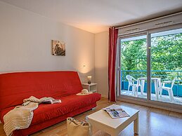 Studio With Balcony Near Vannes