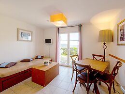 Brittany Flat Near Pentrez Beach