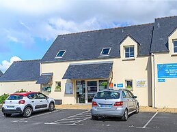 Brittany Flat Near Pentrez Beach
