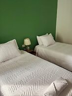 Adele Hotel