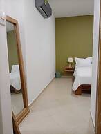 Adele Hotel