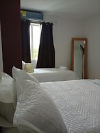Adele Hotel