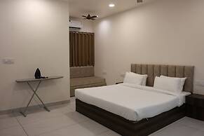 Manjushree Hotel & Resort
