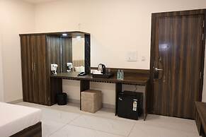 Manjushree Hotel & Resort