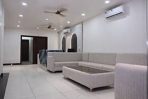 Manjushree Hotel & Resort