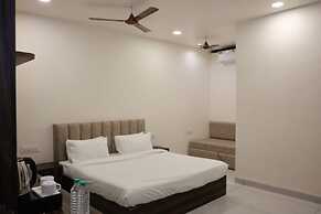 Manjushree Hotel & Resort