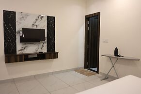 Manjushree Hotel & Resort