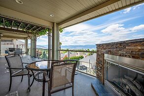 Full House with Amazing Views and HotTub