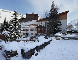 Alpine Studio in Central Setting