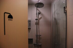 Good Day Cube Seomyeon Capsule Hotel
