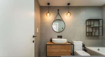 Luxury Penthouse Jacuzzi BBQ Terrace Pool Table