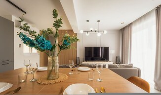 Luxury Penthouse Jacuzzi BBQ Terrace Pool Table