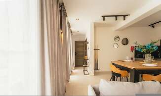 Luxury Penthouse Jacuzzi BBQ Terrace Pool Table