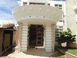 Peacock Park Hotel Ukunda
