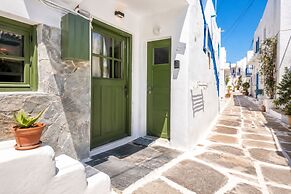 Paros Studio 8th Central Naousa