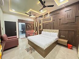 Hotel Green Crystal