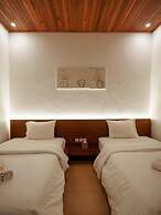 Lantis Corp Inn