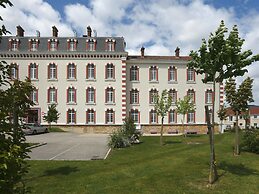 Romantic Getaway in Epernay