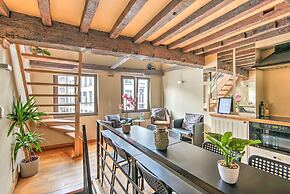 Temple Triplex Spacious Apartment