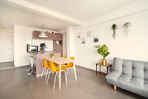 Antwerp Central Apartment for 7