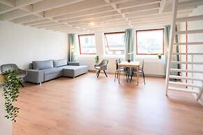 Comfy Saint Pauls Apartment