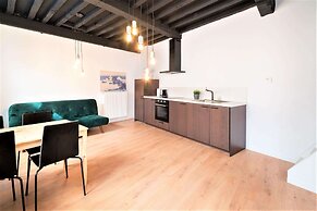 Comfy Saint Pauls Apartment