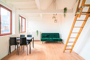 Comfy Saint Pauls Apartment