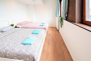 Comfy Saint Pauls Apartment