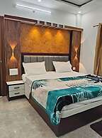 Raj Villa