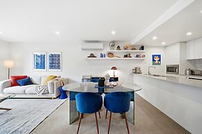 Stylish 1-bed Retreat in Braddon
