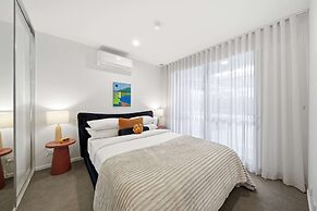 Stylish 1-bed Retreat in Braddon