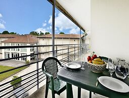 La Rochelle Coastal Stay for 4