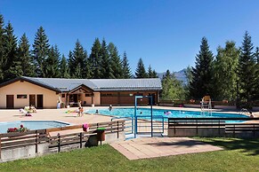 Group Mountain Stay for Six in Doucy