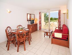 Golfside Apartment With Terrace