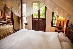 Baan Orapin Heritage Bed and Breakfast