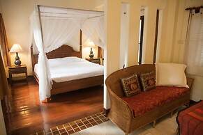 Baan Orapin Heritage Bed and Breakfast