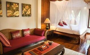 Baan Orapin Heritage Bed and Breakfast