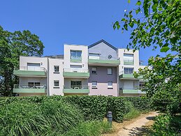 Cozy Apartment Stay Near Vannes