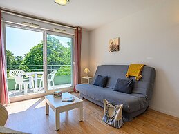 Cozy Apartment Stay Near Vannes