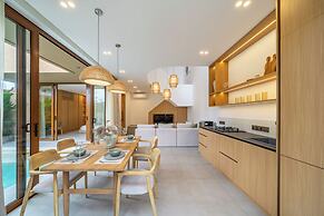 Berawa Week Villas