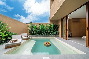 Berawa Week Villas