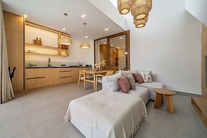 Berawa Week Villas
