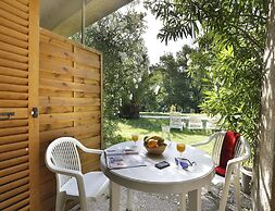 2-person Studio Near Pont D'arc