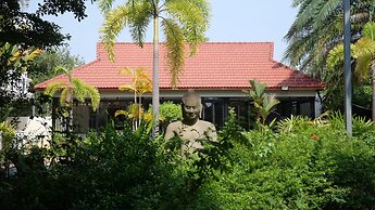 STC Hotel School