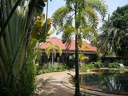 STC Hotel School