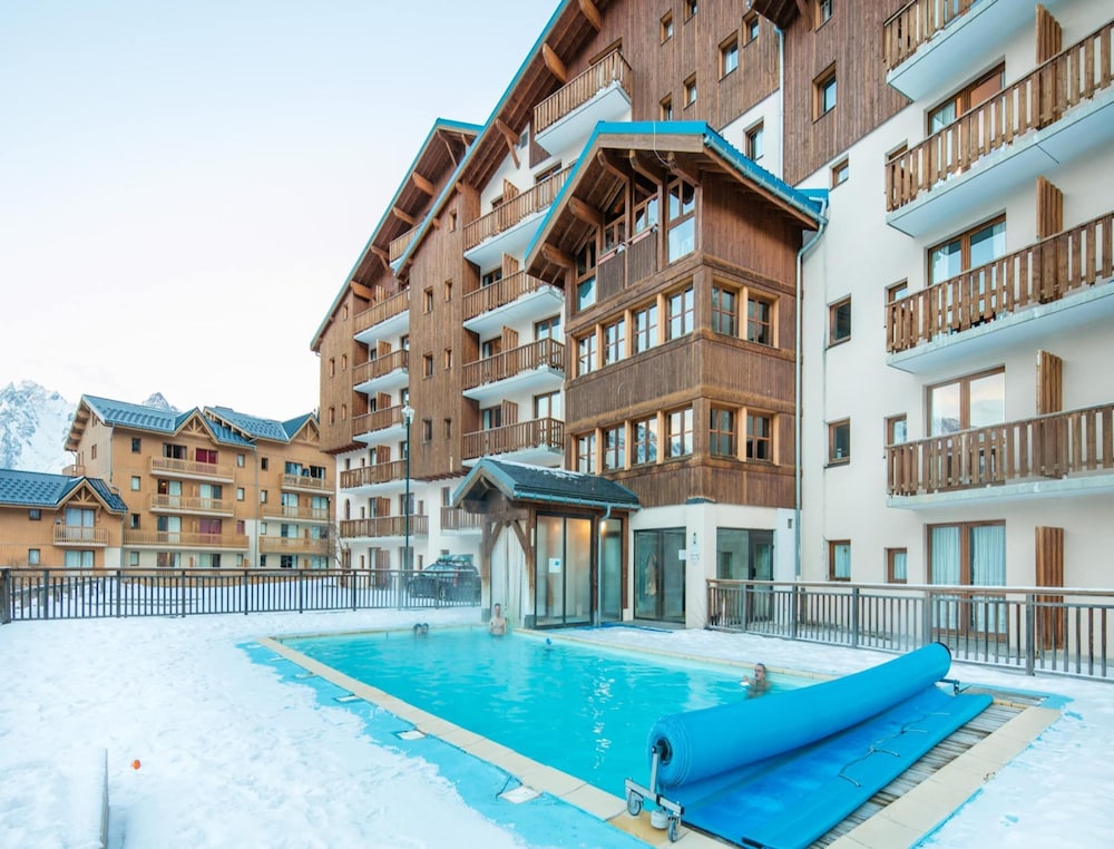 Alpine Comfort Apartment Near Ski-slopes