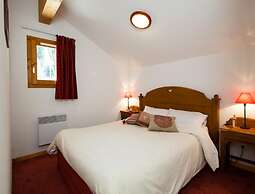 Alpine Comfort Apartment Near Ski-slopes